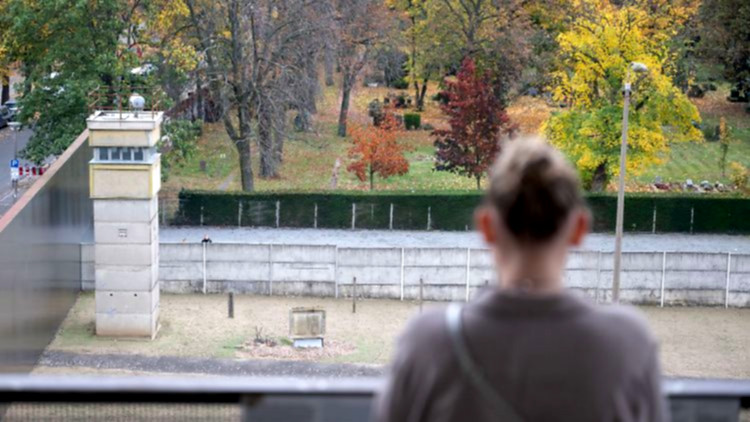 Stiftung Aufarbeitung fordert: DDR-Geschichte muss stärker im Schulunterricht vermittelt werden