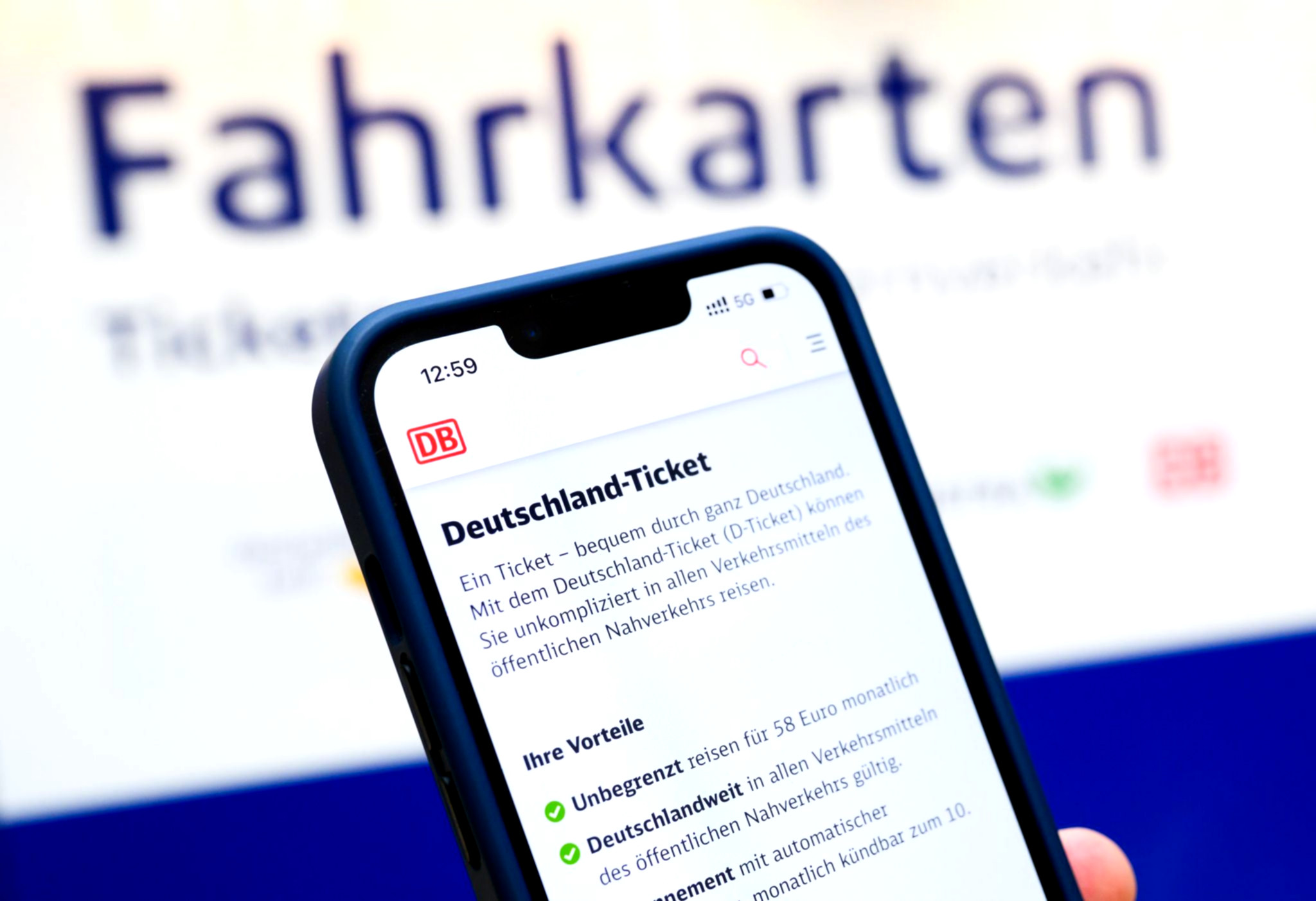 Minister will Ruhe bei Fahrpreisen.