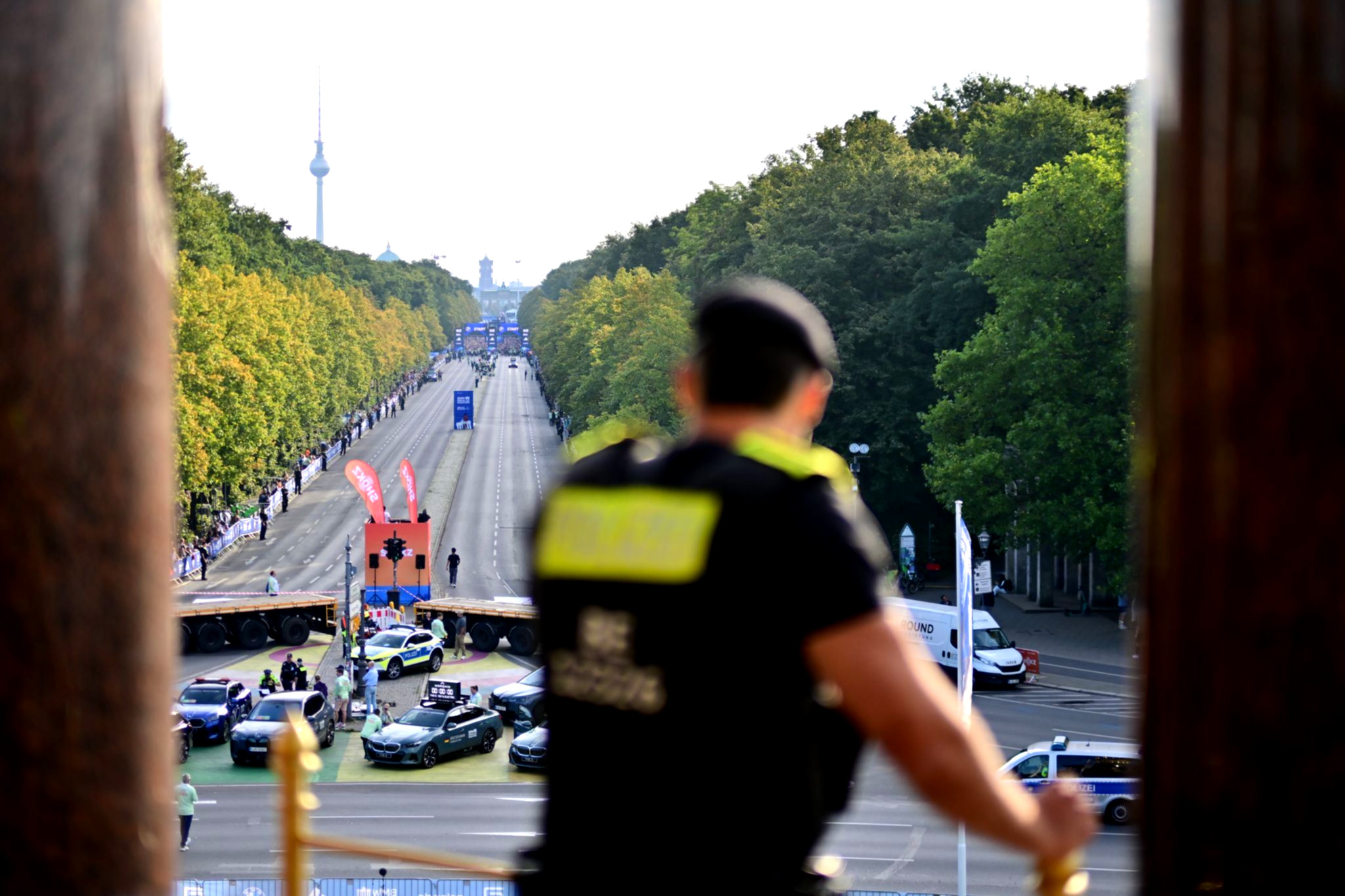 Polizei überwacht Marathon in Berlin.